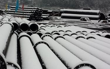 建設中的雪地 劉躍紅攝影作品