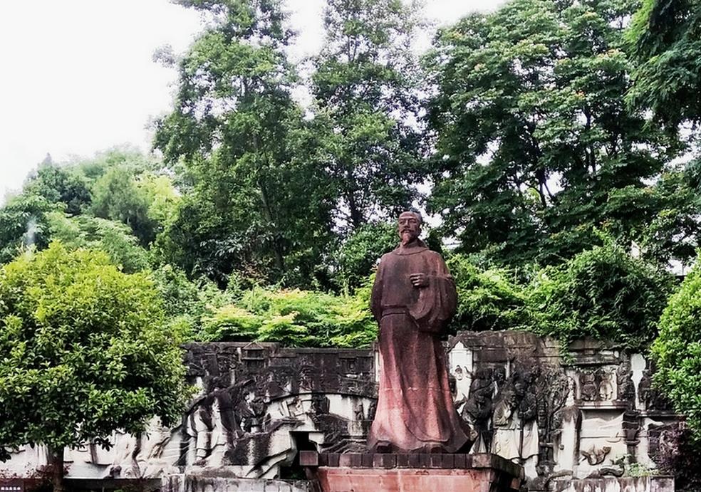 故鄉千里夢  鳳凰蒼柏翠-何建民
