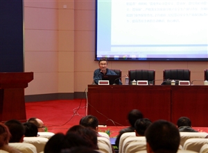 神華寧煤集團煤制油化工公管分公司對劃轉人員進行廠級安全培訓