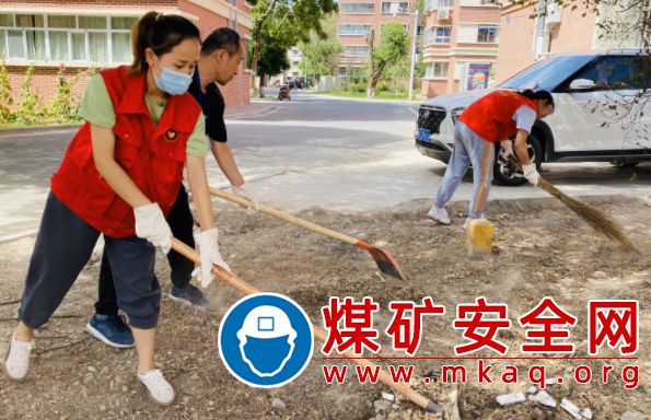 新疆天業天辰化工有限公司開展黨員志愿服務活動