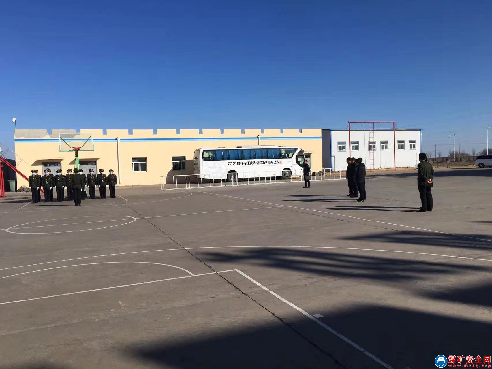 蒲白救護消防大隊袁大灘中隊迎接陜北礦業四季度質量標準化檢查