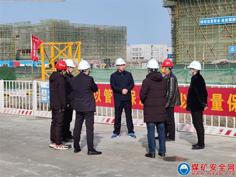 中煤三建建安公司黨委副書記、總經理井志彬到宿州市委黨校項目部檢查指導工作