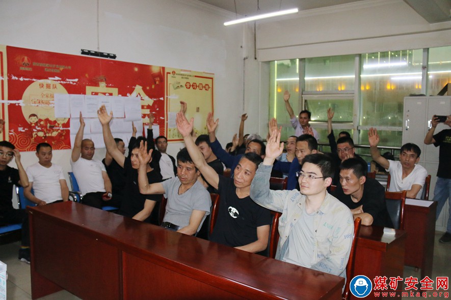 蒲白礦業煤礦運營公司精心烹制“特色套餐”學習教育“有滋有味”