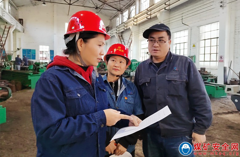 華榮能源攀枝花礦機公司工會職工代表巡視出實招見實效