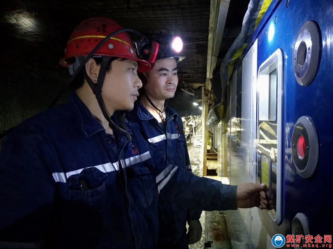 中能袁大灘礦業綜采一隊：以責任為槳，助推區隊“精心管理”揚帆遠航