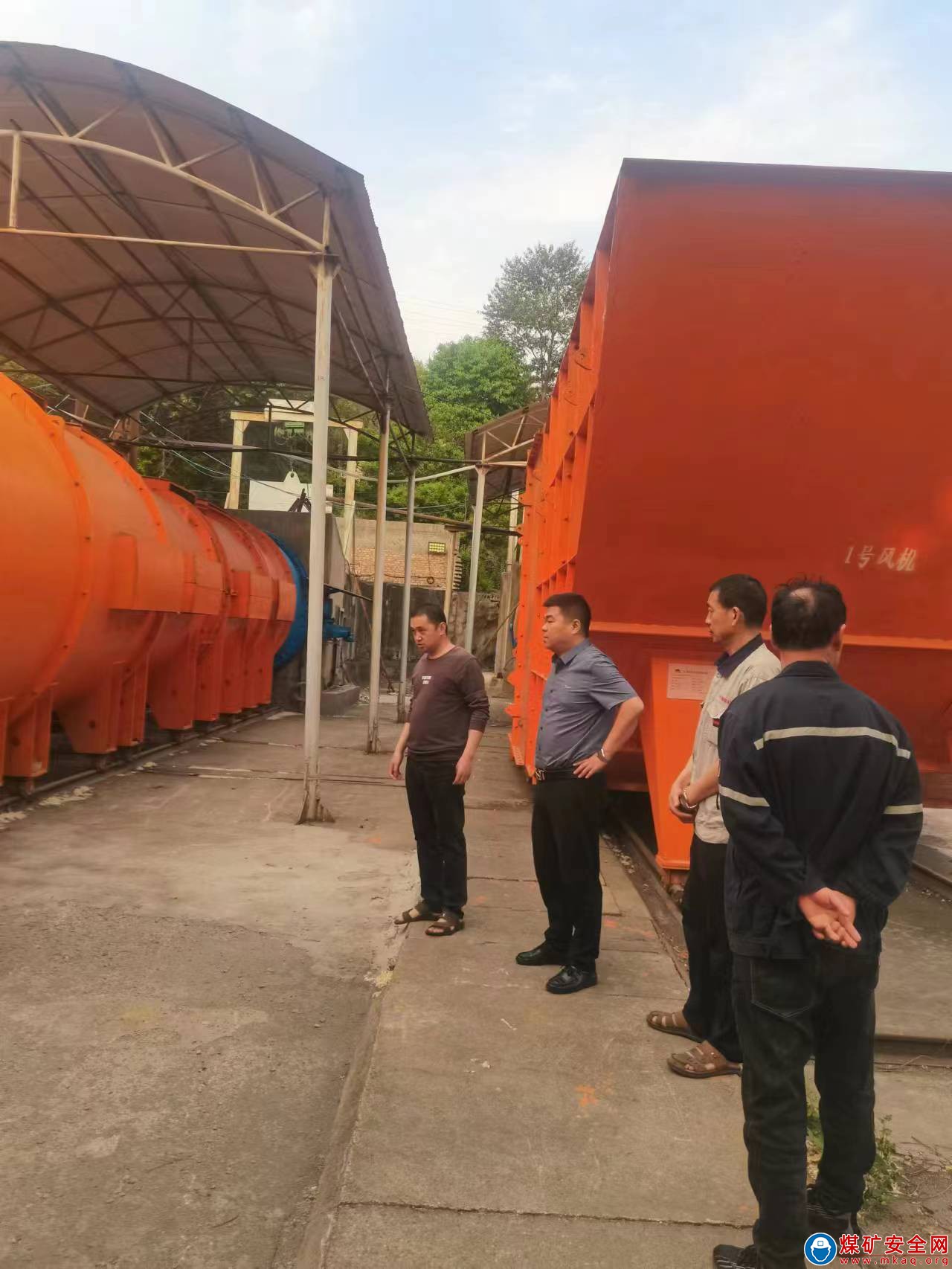 河南能源義煤公司石壕煤礦：開展通風系統專項檢查