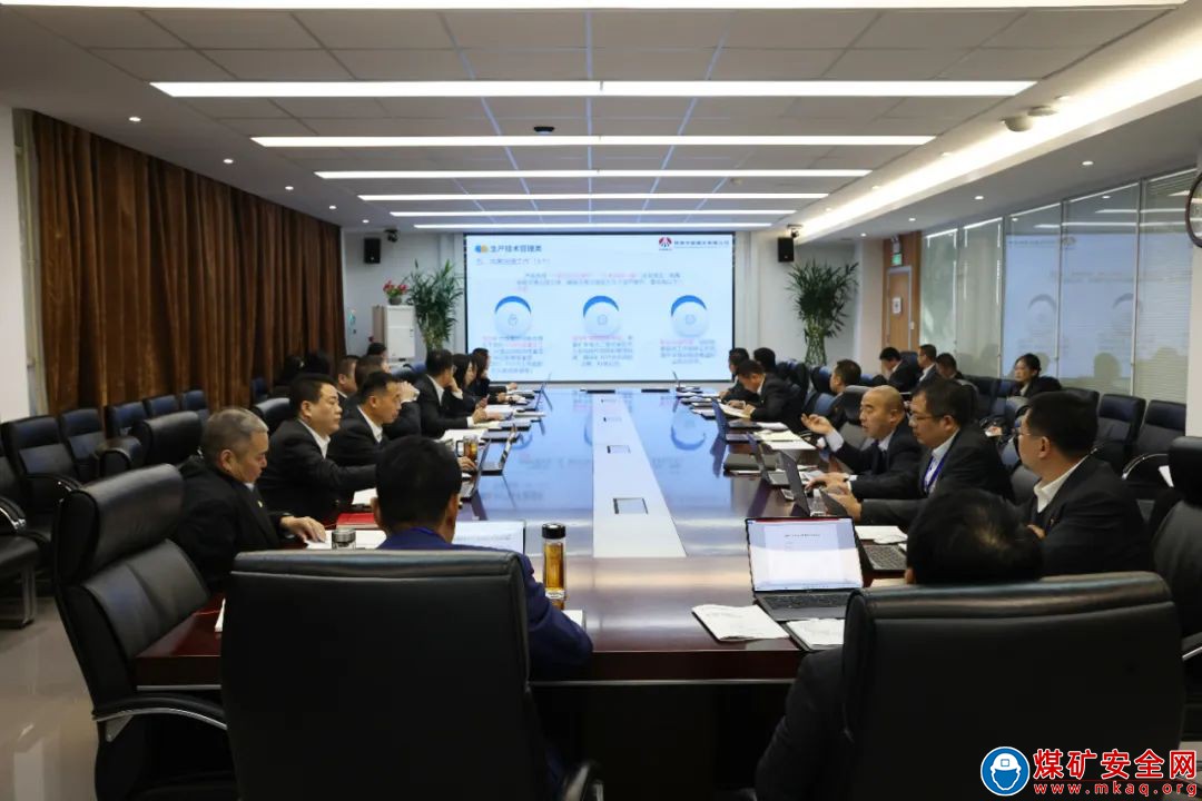 抓要點、找不足、提措施——貫徹上級工作會，中能煤田公司這么干
