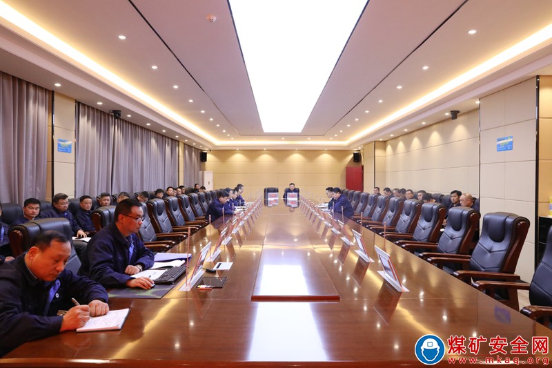招賢礦業召開《省屬企業合規管理指南（招投投標）》等政策法規系列宣貫專題會議