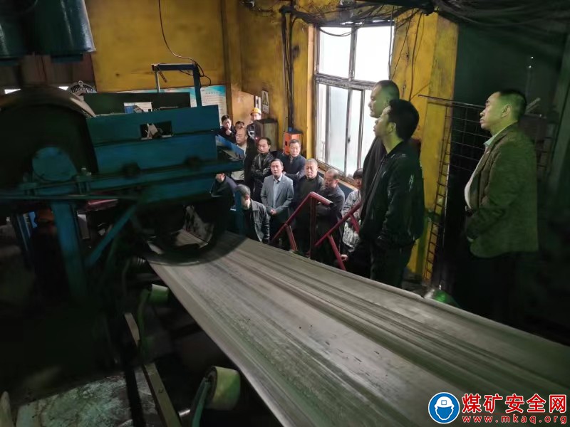 河南能源義煤公司石壕煤礦：專項培訓為職工“加油”