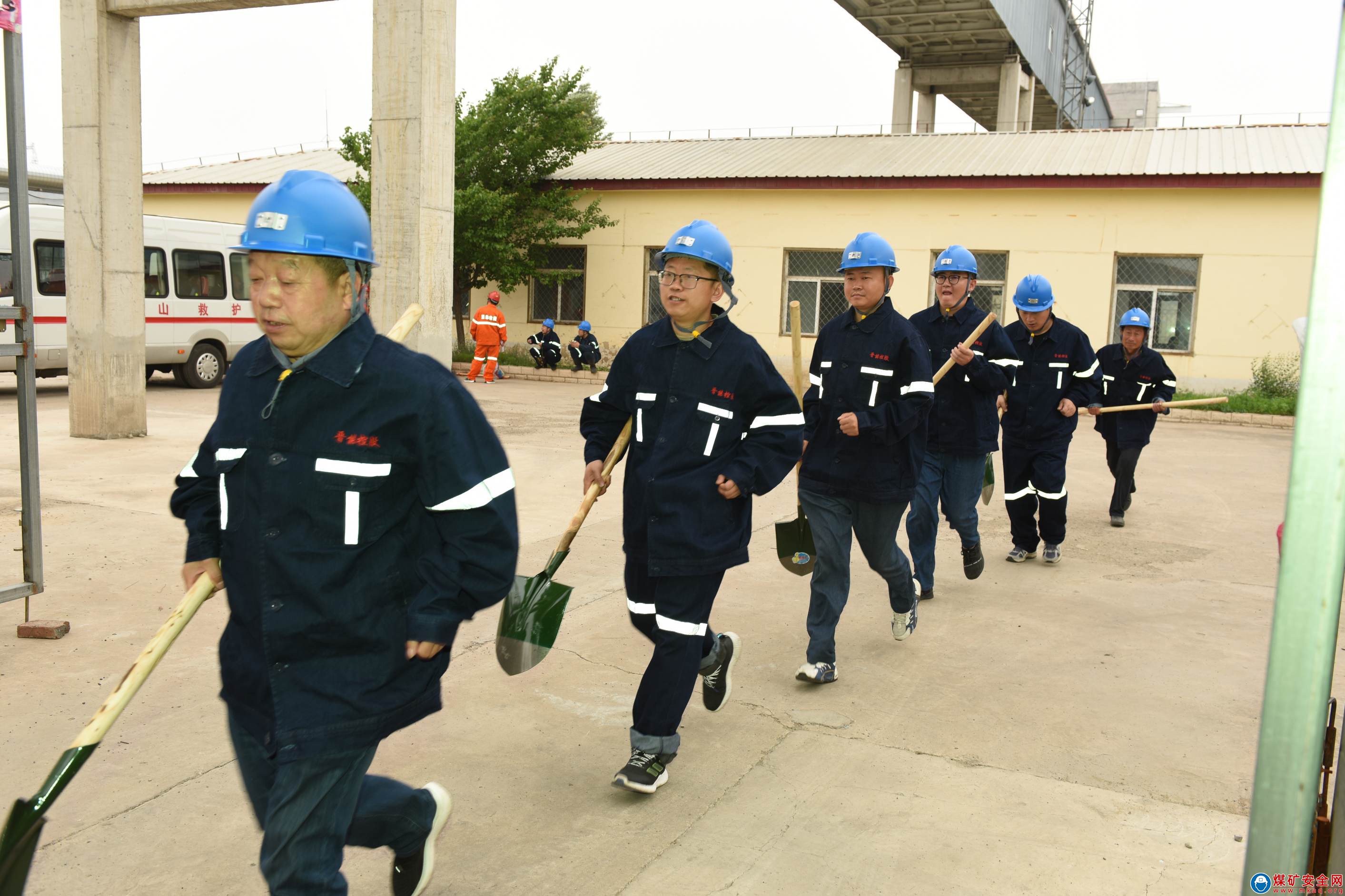麻家梁煤業公司：嚴防死守 全力度汛