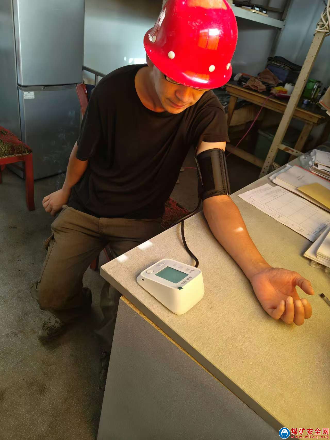 山焦汾西工程建設公司：測量職工血壓 守護職工健康