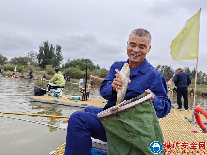 寧煤公司洗選中心：“漁”樂無窮 喜迎中心