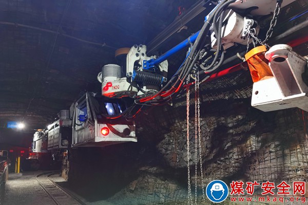 陜煤集團銅川礦業玉華礦：“機械管家”助陣讓職工作業更加安全快捷