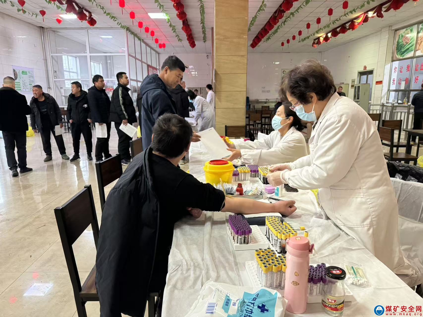 潞陽瑞龍煤業公司：心系職工冷暖 體檢為健康護航