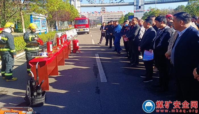 中煤新集公司救護大隊：宣講消防安全知識?筑牢安全防火墻