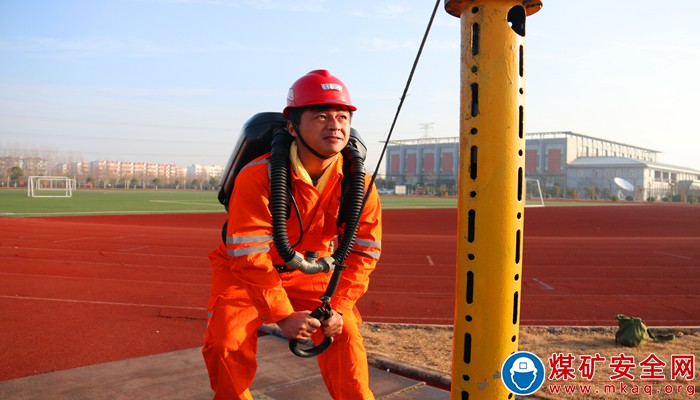 榜樣新集：“逆行”路上蘊匠心 格盡職守保平安