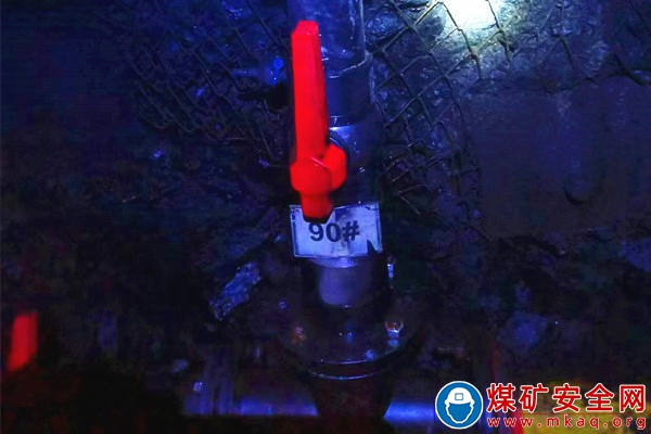 陜煤銅川礦業玉華煤礦：鉆孔接抽效果好 單孔閥門顯身手