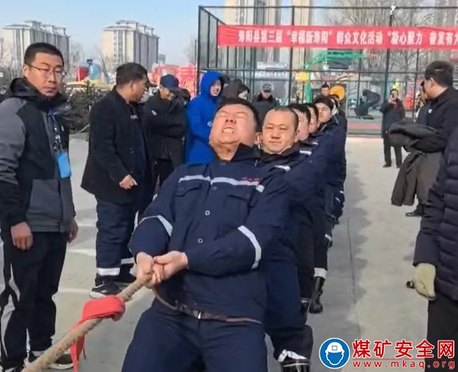 潞陽瑞龍煤業公司勇戰拔河賽場，展現別樣“黑金”風采