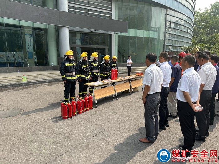 中煤新集救護隊：開展消防演練 提升應急能力
